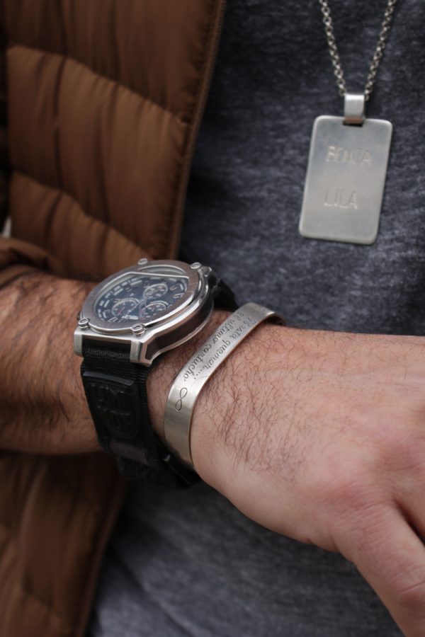 french y placa naval hombre